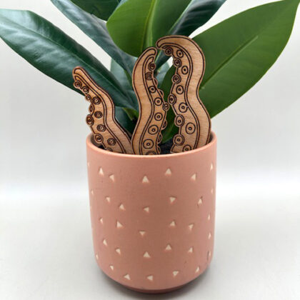 plant stakes - tentacles